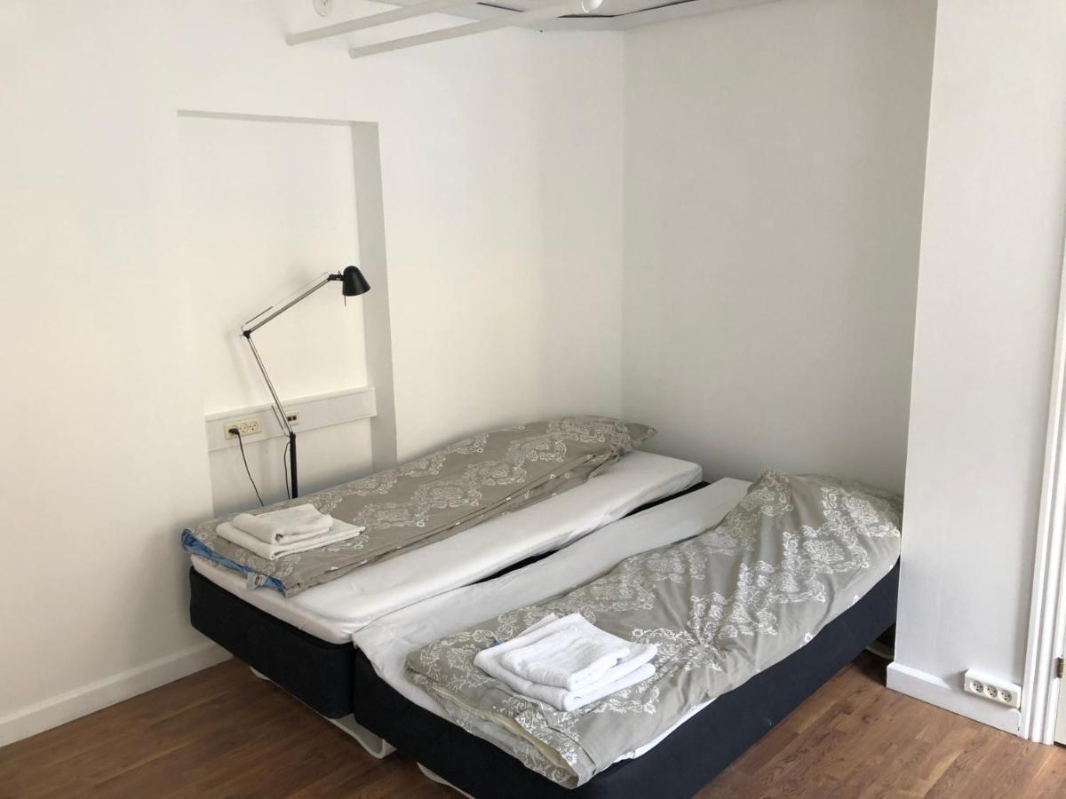 Rooms In Quiet White Villa Apartment Hortensiavej 8 On Frederiksberg C Copenhaga Exterior foto