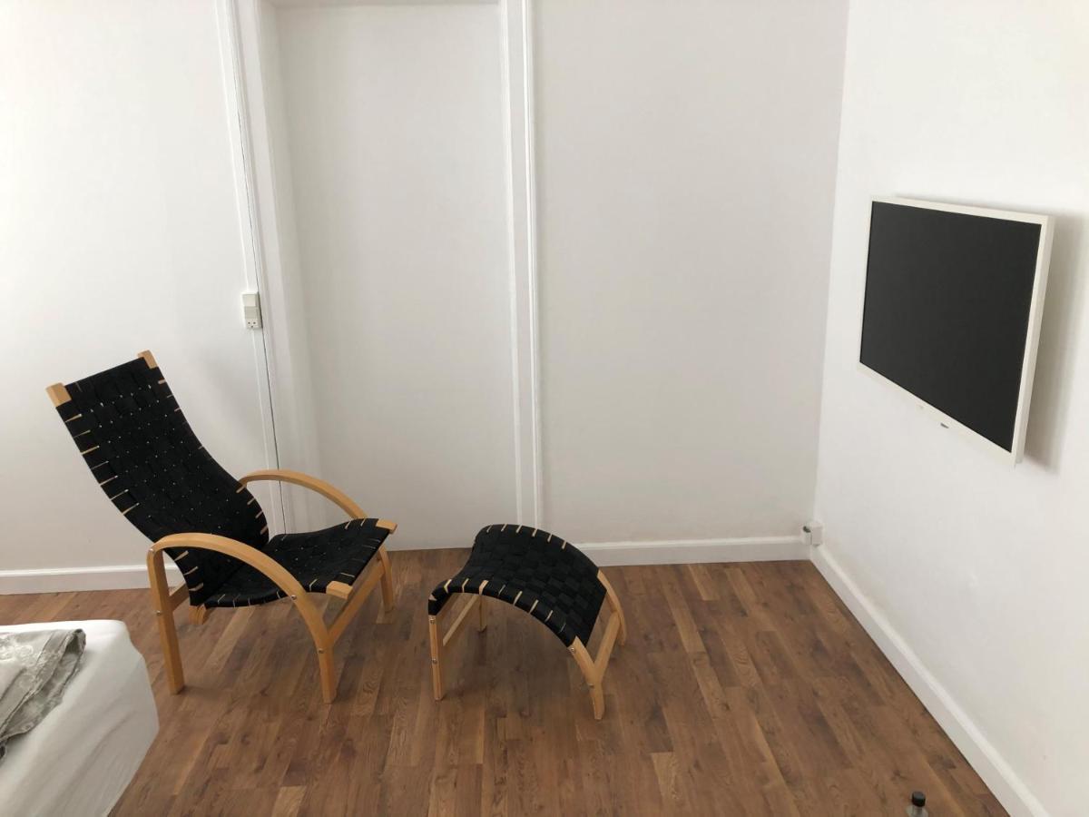 Rooms In Quiet White Villa Apartment Hortensiavej 8 On Frederiksberg C Copenhaga Exterior foto